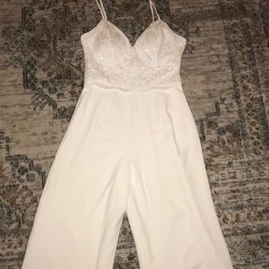 ALL WHITE JUMPSUIT